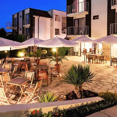 Seaside 2 Bedroom With Balcony For 4-5 Pax Sluneční pobřeží